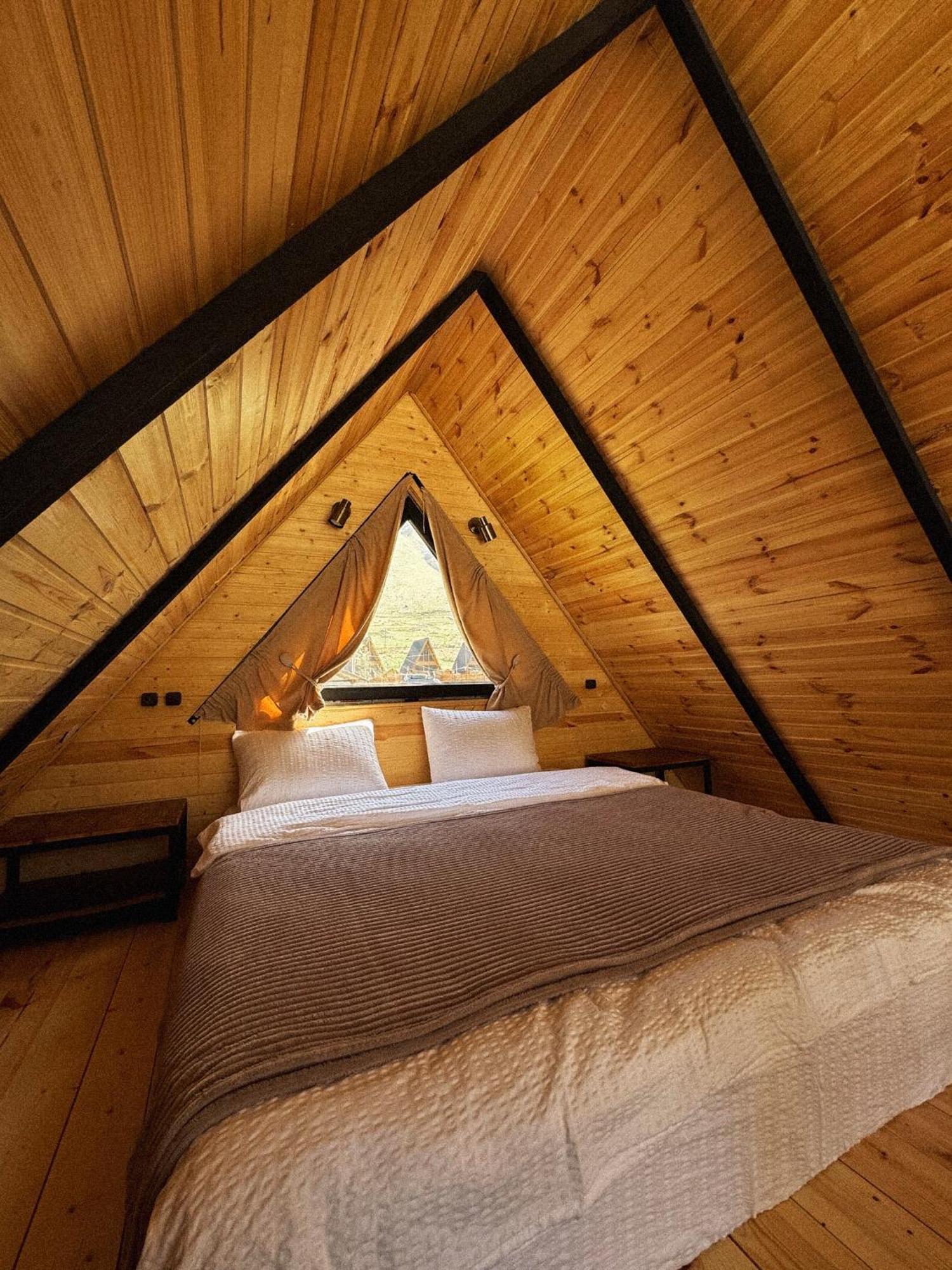 Outdoor Cottages Kazbegi Extérieur photo