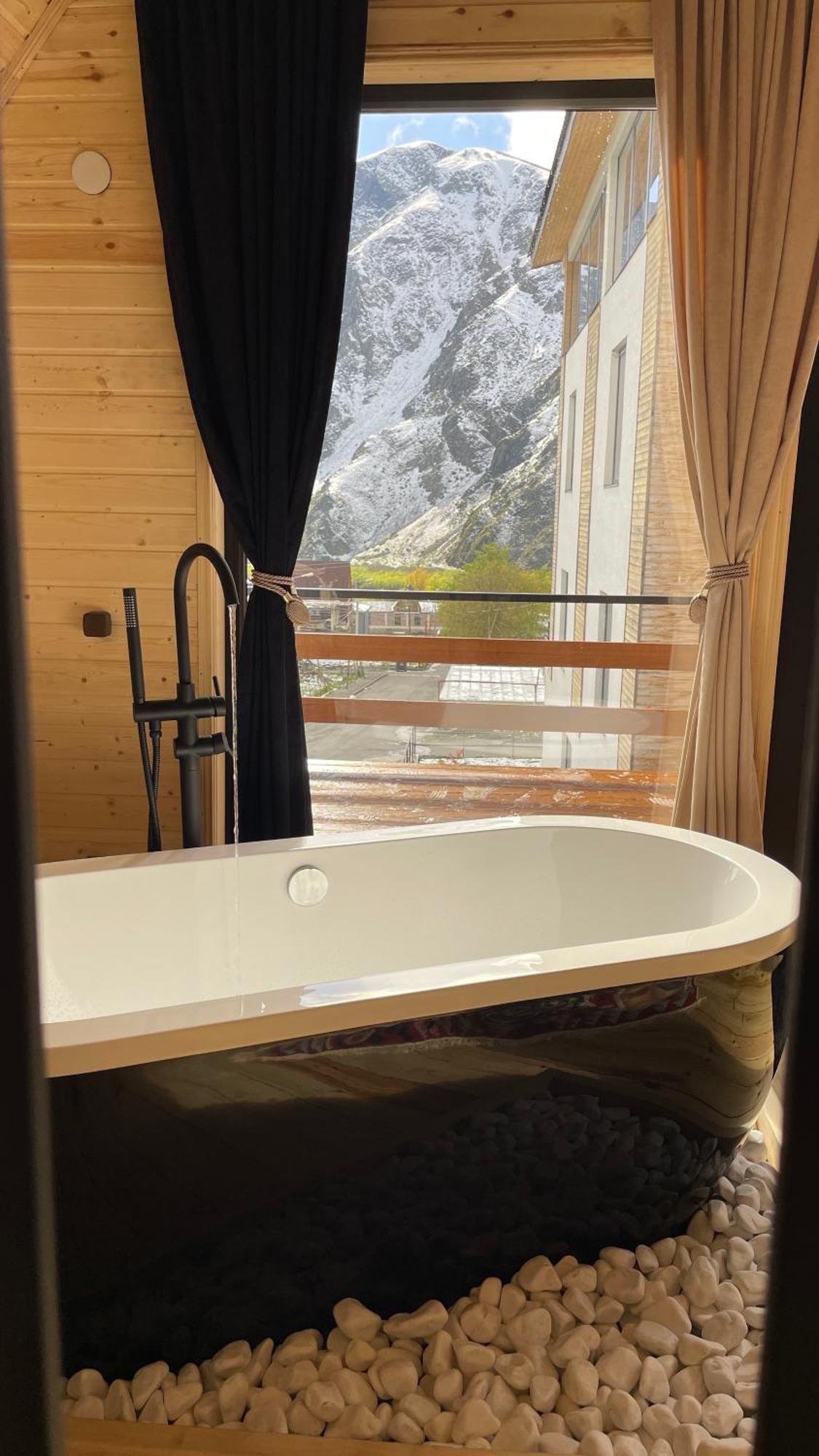 Outdoor Cottages Kazbegi Extérieur photo