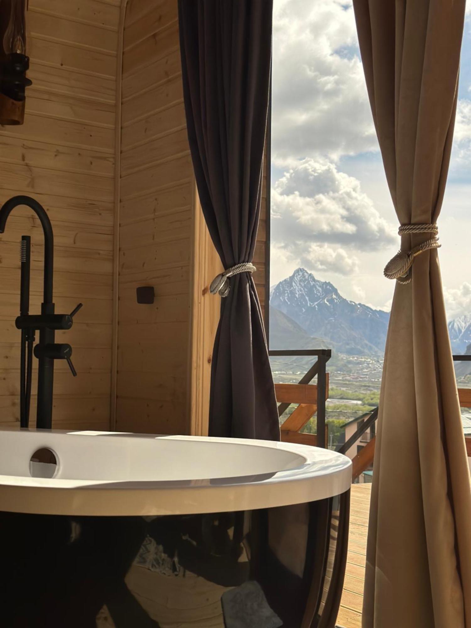 Outdoor Cottages Kazbegi Extérieur photo