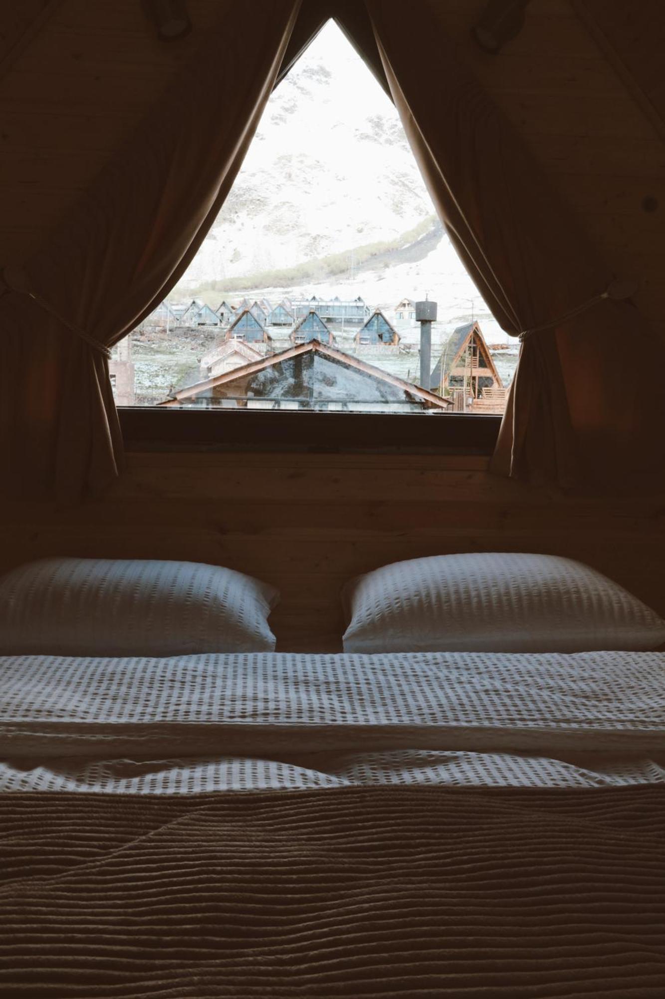 Outdoor Cottages Kazbegi Extérieur photo